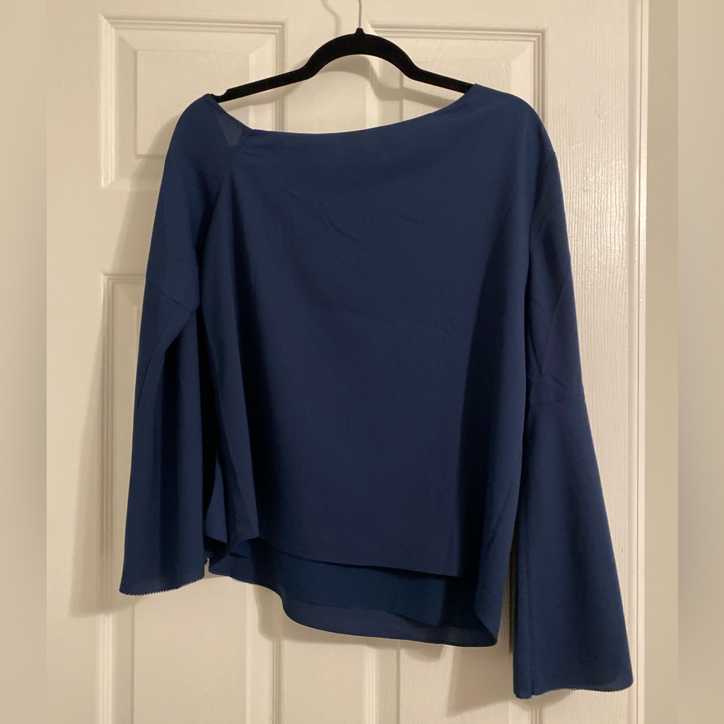 Women's Cooper & Ella Navy Asymmetrical Neckline Long Sleeve Blouse Size M
